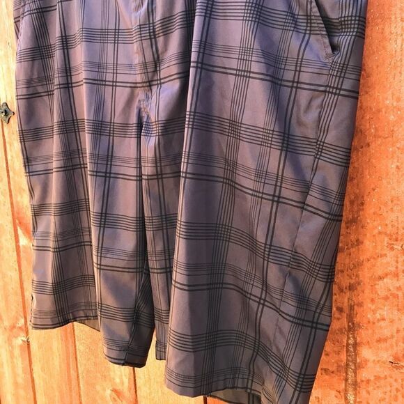 Matte Grey the‎ Original Shorts - Picture 4 of 7